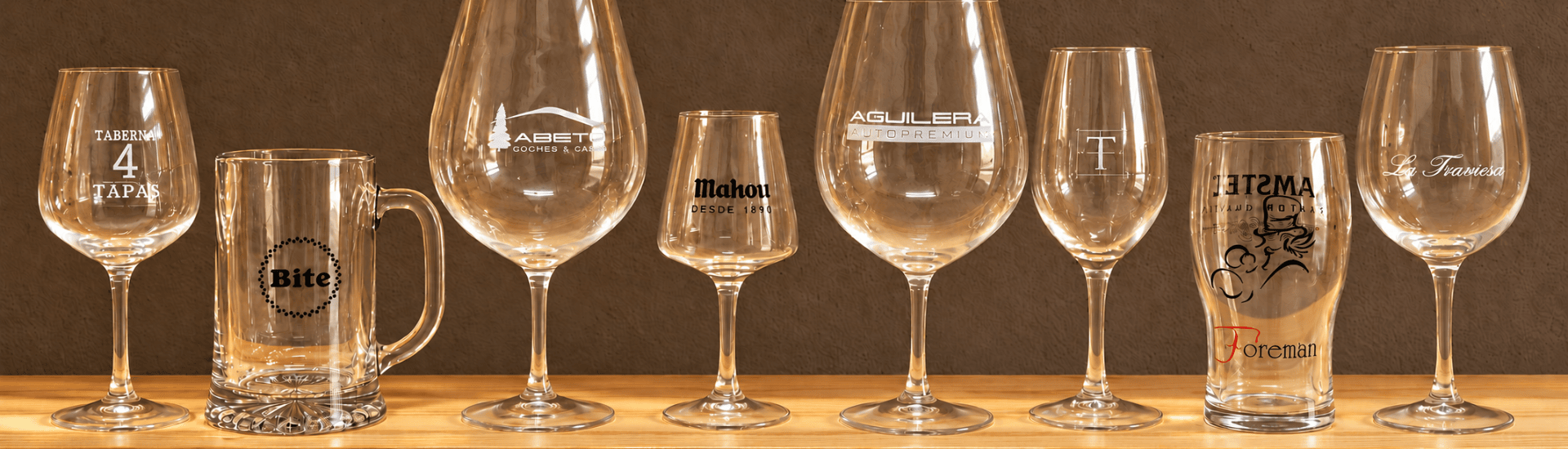 https://glassandservice.com/personalizacion/vasos-y-copas-personalizadas-con-logo.html